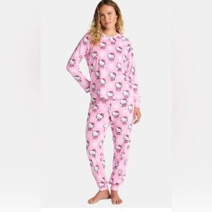 Hello Kitty Adorable Pink Pajama Set for Kids